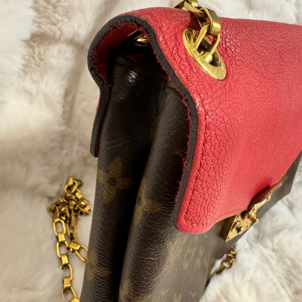 Louis Vuitton Louis Vuitton Pallas Chain Bag - Picture 8 of 16